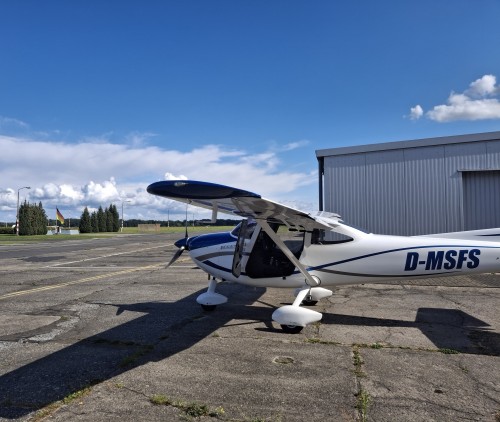 AnzeigeLegend 600 NG (2025) UL Flugzeug – Rotax 912 – Glascockpit