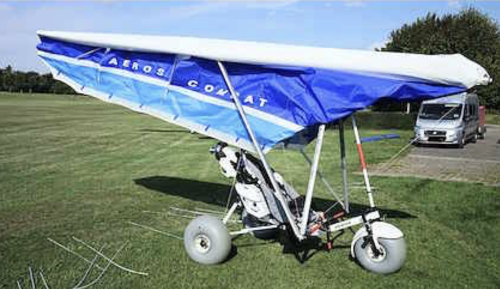 Aeros Elektrotrike mit Combat 12 T