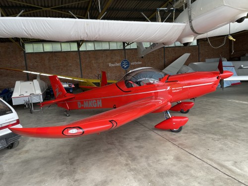 Roland Z602 mit Spornrad (ca. 500 Stunden)