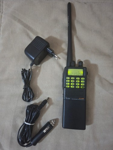 ICOM IC-A3E Funkgerät