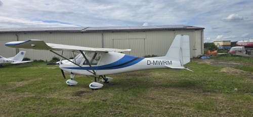 Ikarus C42 B